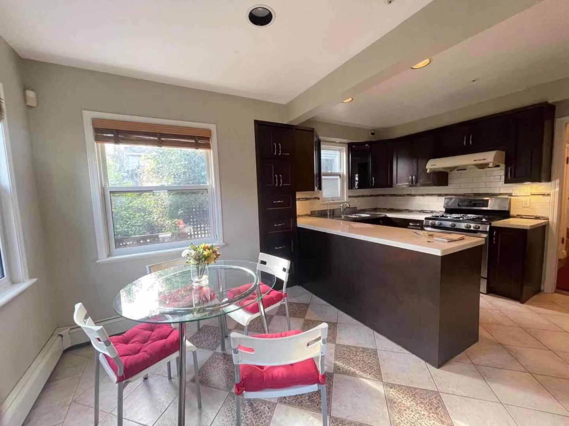 Cozy Dunbar 3 Beds Home W/ Views Vancouver Exterior photo
